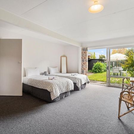 Villa Henry'S Bach Lago Lago Taupo Esterno foto