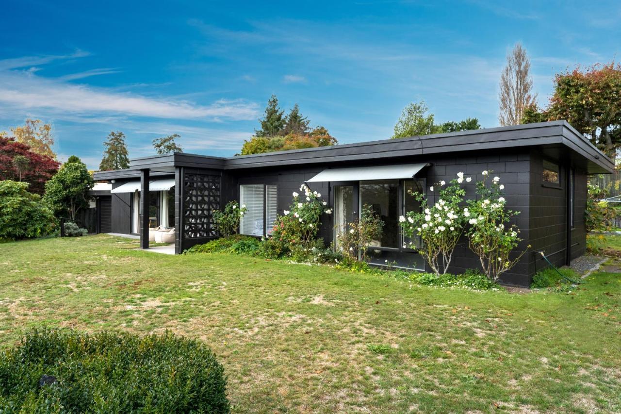 Villa Henry'S Bach Lago Lago Taupo Esterno foto