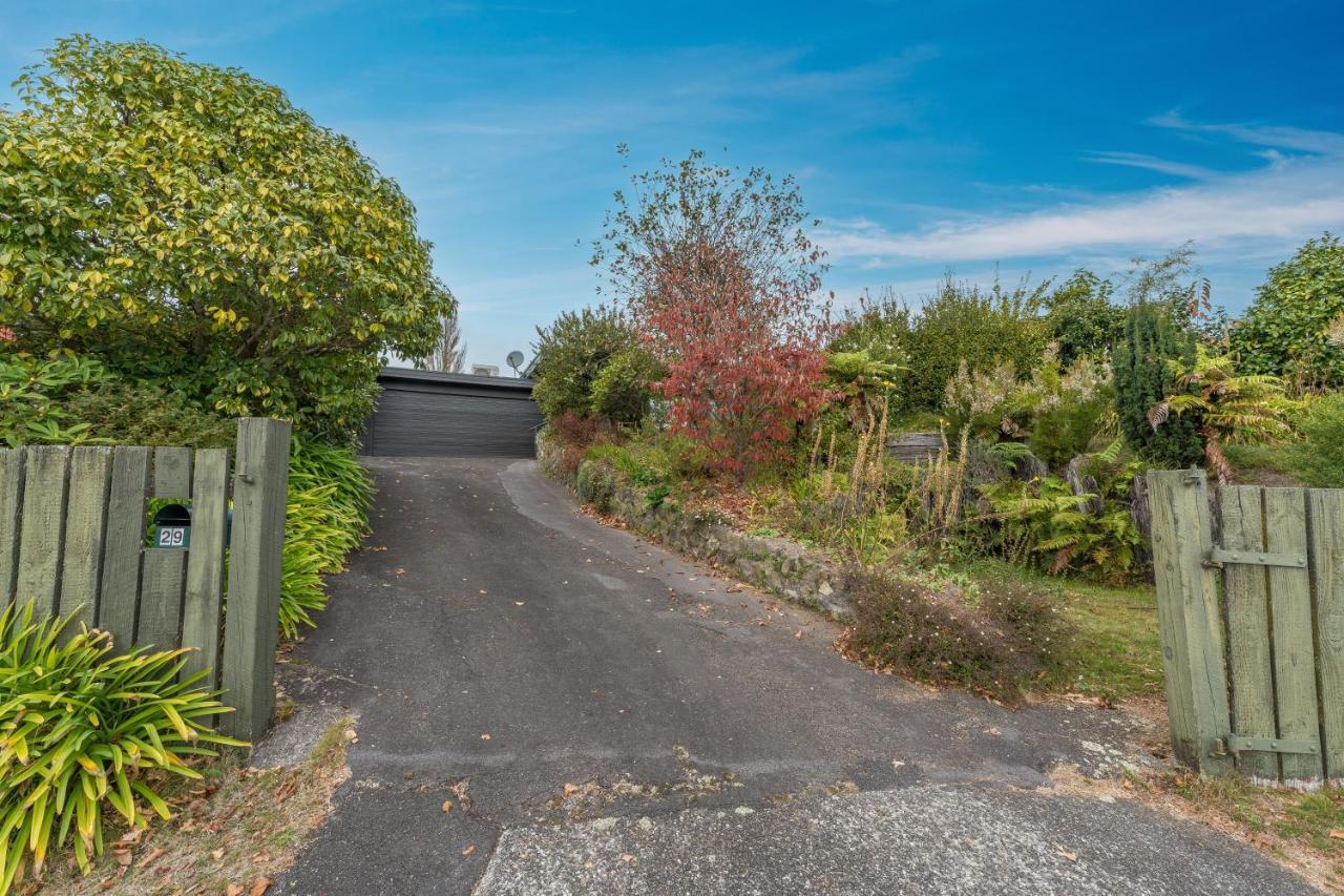 Villa Henry'S Bach Lago Lago Taupo Esterno foto